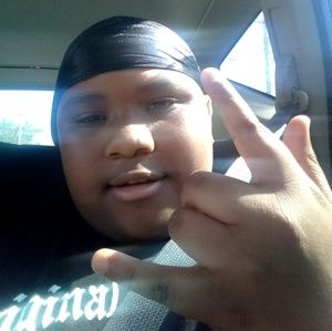 Meet your Posher, Emore'j